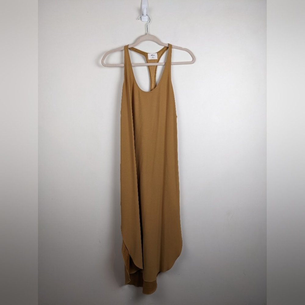 Aritzia Wilfred Colonne dress size Medium - Picture 10 of 10